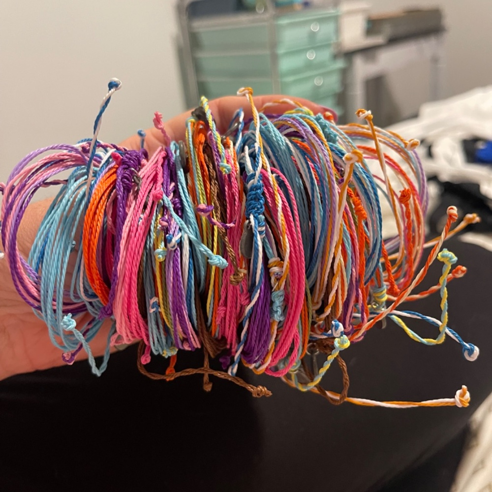 Bracelets - Picture 6 of 8